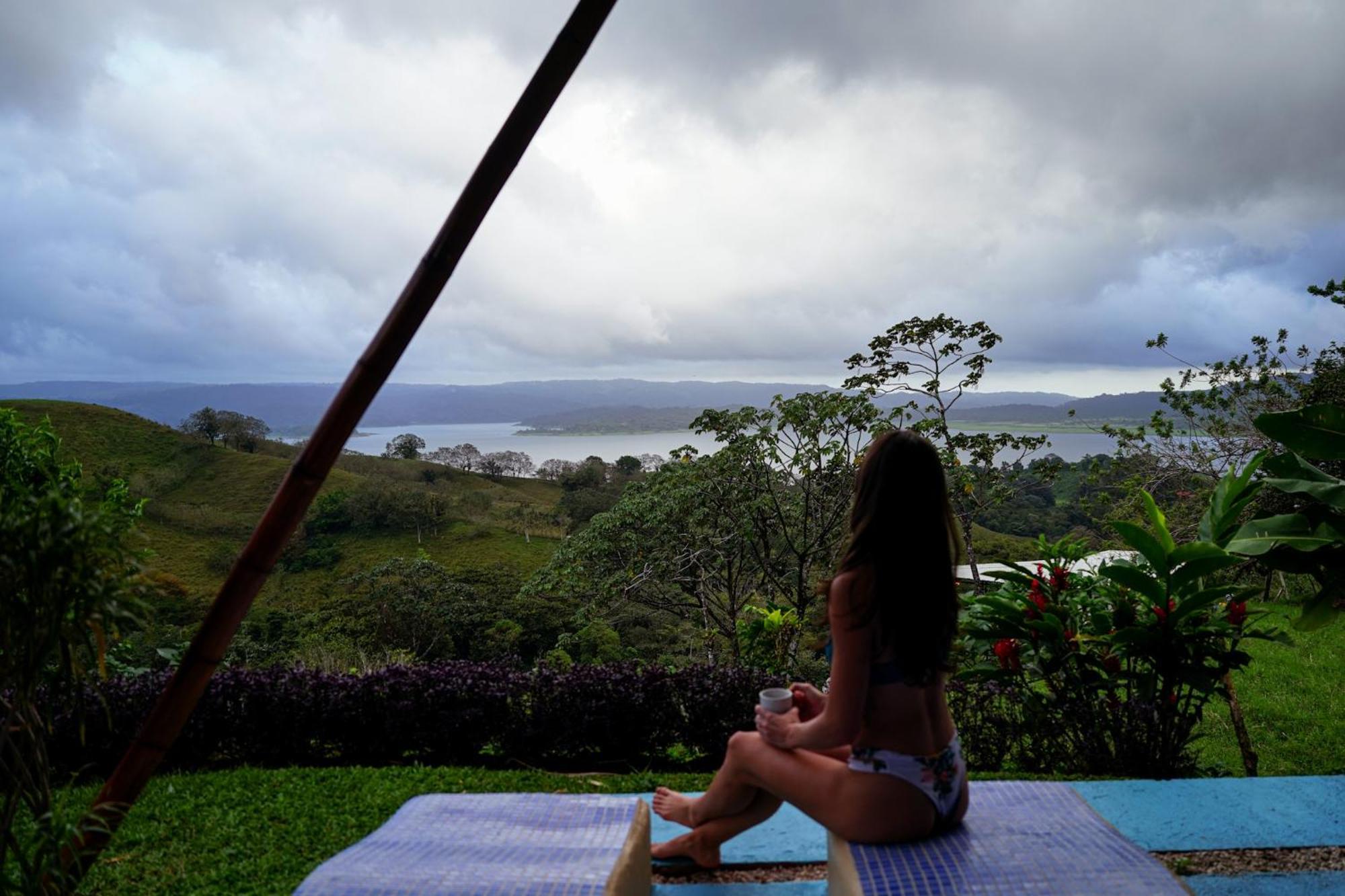 Essence Arenal Spa & Yoga El Castillo Exterior photo