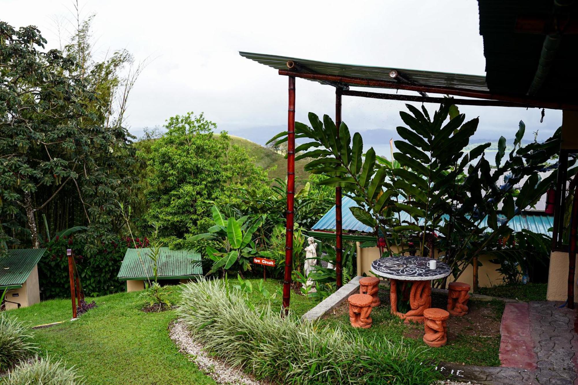 Essence Arenal Spa & Yoga El Castillo Exterior photo