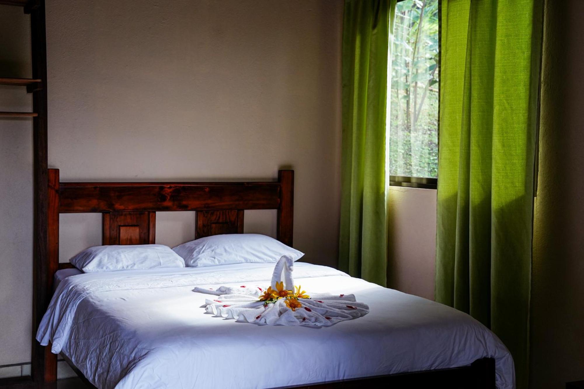 Essence Arenal Spa & Yoga El Castillo Exterior photo