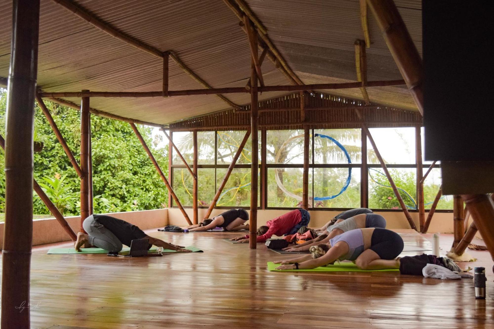 Essence Arenal Spa & Yoga El Castillo Exterior photo