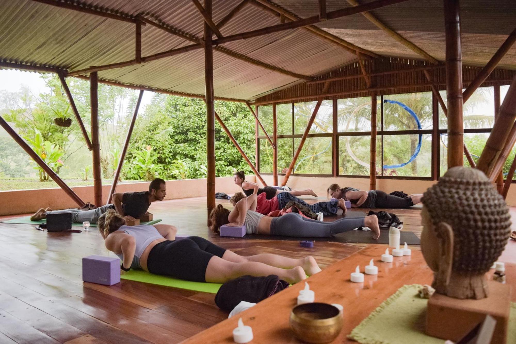 Essence Arenal Spa & Yoga El Castillo Exterior photo